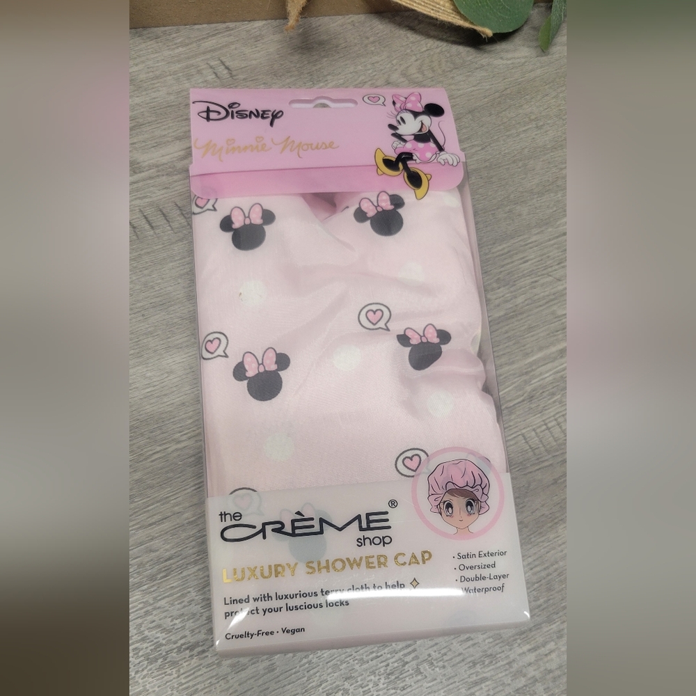 The creme shop Minnie  Mouse shower cap new in box